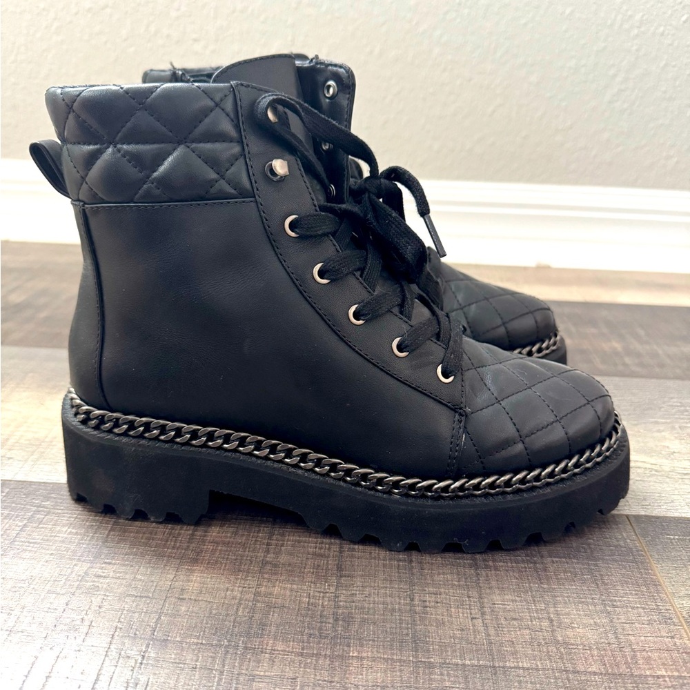 Vince Camuto Quilted Black Lace-Up Boots – Chunky Sole
